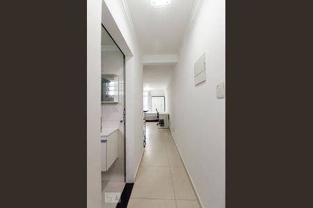 corredor de entrada de kitnet/studio para alugar com 1 quarto, 30m² em Vila Buarque, São Paulo