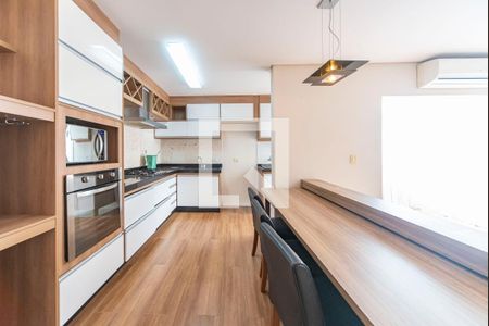 Apartamento para alugar com 61m², 2 quartos e 1 vaga Apartamento para alugar com 61m², 2 quartos e 1 vagaCozinha