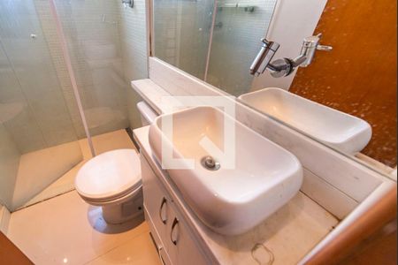 Pia  de apartamento para alugar com 2 quartos, 61m² em Centro, Santo André