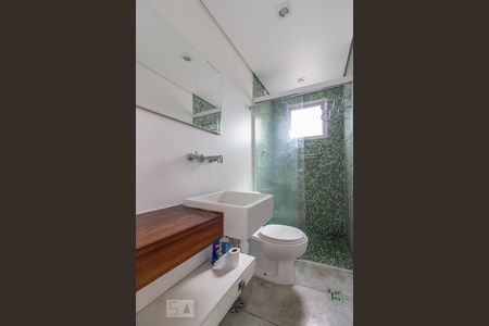 Banheiro de apartamento para alugar com 1 quarto, 40m² em Consolação, São Paulo