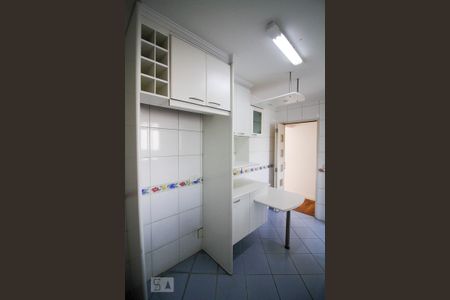 Apartamento para alugar com 98m², 3 quartos e 1 vaga Apartamento para alugar com 98m², 3 quartos e 1 vagaCozinha
