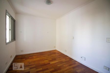 Apartamento para alugar com 98m², 3 quartos e 1 vaga Apartamento para alugar com 98m², 3 quartos e 1 vagaQuarto