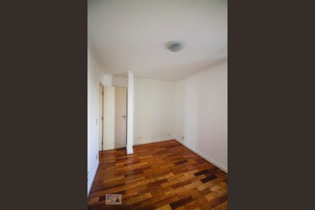 Apartamento para alugar com 98m², 3 quartos e 1 vaga Apartamento para alugar com 98m², 3 quartos e 1 vagaQuarto