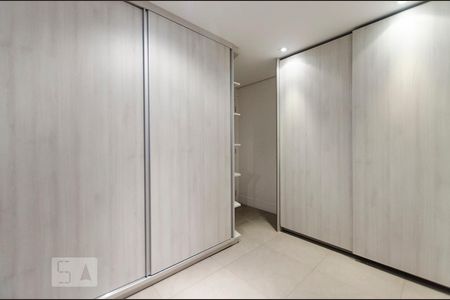 Apartamento à venda com 70m², 2 quartos e 1 vagaQuarto