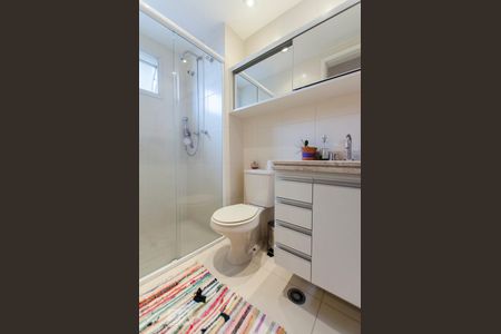 banheiro da suíte de apartamento à venda com 2 quartos, 70m² em Barra Funda, São Paulo