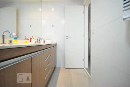 Apartamento à venda com 168m², 3 quartos e 3 vagasbanheiro suíte 3