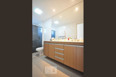 Apartamento à venda com 168m², 3 quartos e 3 vagasbanheiro suíte 3