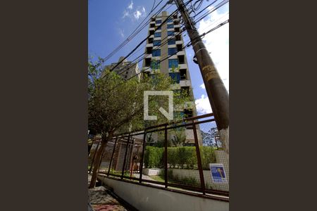 Apartamento para alugar com 64m², 1 quarto e 2 vagas Apartamento para alugar com 64m², 1 quarto e 2 vagasFachada e portaria