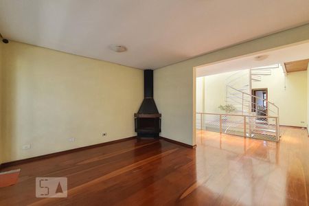 Sala de casa à venda com 3 quartos, 230m² em Vila Mariana, São Paulo