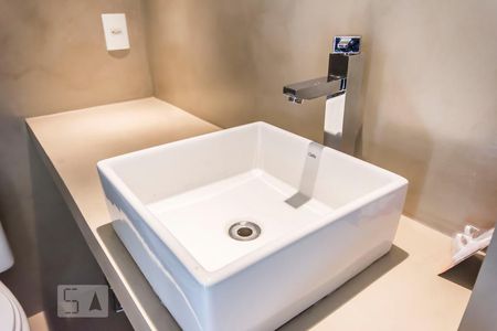 Lavabo de apartamento para alugar com 1 quarto, 50m² em Vila Anglo Brasileira, São Paulo