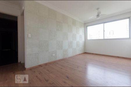 Sala de apartamento para alugar com 2 quartos, 65m² em Santa Teresinha, São Paulo