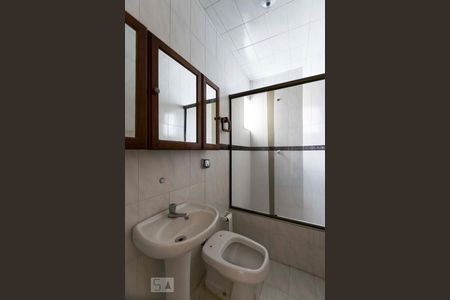 Banheiro de apartamento para alugar com 2 quartos, 69m² em Jardim Previdencia, São Paulo