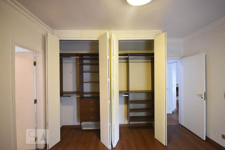 Apartamento para alugar com 125m², 3 quartos e 3 vagasArmário da Suíte 3