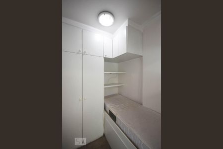 Quarto de Serviço de apartamento para alugar com 3 quartos, 125m² em Vila Suzana, São Paulo