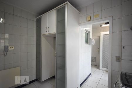 Apartamento para alugar com 125m², 3 quartos e 3 vagasCozinha