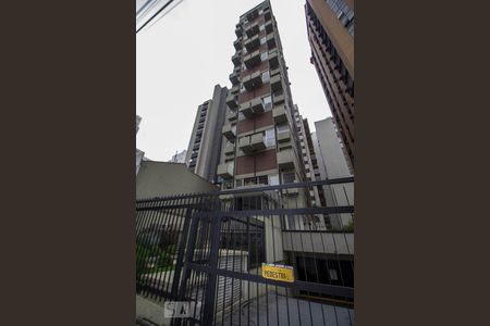 Apartamento para alugar com 65m², 1 quarto e 1 vagaFachada