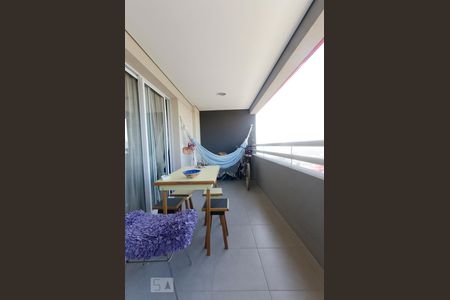 Sacada de apartamento à venda com 1 quarto, 48m² em Parque Industrial Tomas Edson, São Paulo