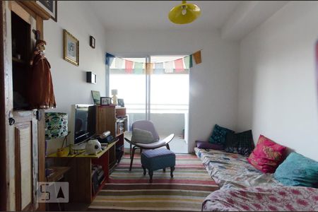 Sala de apartamento à venda com 1 quarto, 48m² em Parque Industrial Tomas Edson, São Paulo