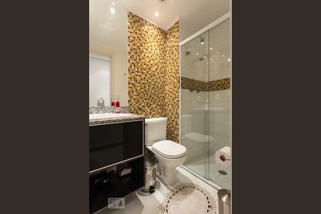 Banheiro de apartamento para alugar com 2 quartos, 100m² em Jardim Dom Bosco, São Paulo