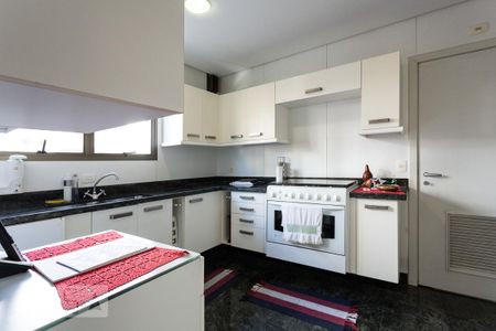 Apartamento para alugar com 200m², 4 quartos e 3 vagasCozinha