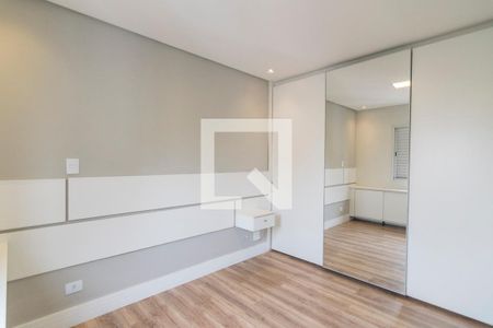 Quarto 1 Suite de apartamento para alugar com 2 quartos, 70m² em Vila Valparaíso, Santo André