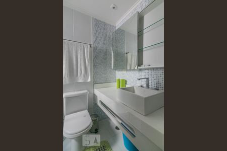 Apartamento à venda com 125m², 3 quartos e 2 vagasBanheiro da Suíte 2