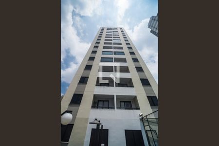 Apartamento para alugar com 60m², 2 quartos e 1 vaga Apartamento para alugar com 60m², 2 quartos e 1 vagaFachada