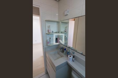 Apartamento para alugar com 60m², 2 quartos e 1 vaga Apartamento para alugar com 60m², 2 quartos e 1 vagaBanheiro