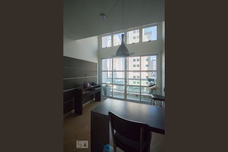 Sala/Cozinha de apartamento para alugar com 1 quarto, 50m² em Indianópolis, São Paulo