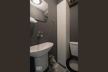 Lavabo de apartamento à venda com 1 quarto, 50m² em Indianópolis, São Paulo