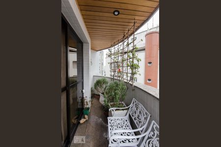 Sacada de apartamento à venda com 3 quartos, 142m² em Santana, São Paulo