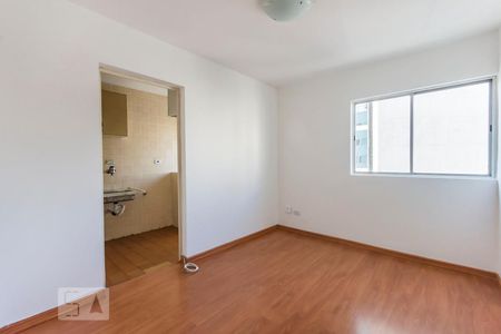 Sala de apartamento para alugar com 1 quarto, 40m² em Itaim Bibi, São Paulo