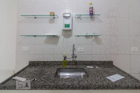 Cozinha de kitnet/studio para alugar com 1 quarto, 35m² em Centro, São Paulo