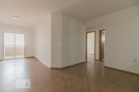 Apartamento para alugar com 96m², 3 quartos e 2 vagas Apartamento para alugar com 96m², 3 quartos e 2 vagasSala