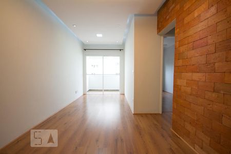 Apartamento à venda com 72m², 2 quartos e 1 vagaSala