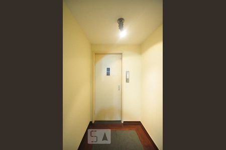 Apartamento à venda com 200m², 4 quartos e 2 vagashall do elevador