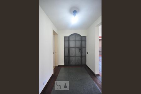 hall de entrada de apartamento à venda com 4 quartos, 200m² em Vila Suzana, São Paulo