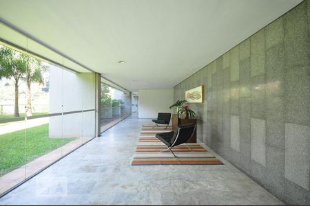 Apartamento à venda com 200m², 4 quartos e 2 vagashall social