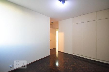 Apartamento à venda com 200m², 4 quartos e 2 vagassuíte 2