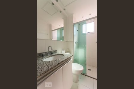 Banheiro  de apartamento para alugar com 1 quarto, 65m² em Vila Congonhas, São Paulo