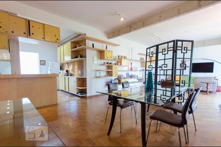 Sala de apartamento à venda com 2 quartos, 138m² em Perdizes, São Paulo