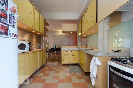 Apartamento à venda com 138m², 2 quartos e 1 vagaCozinha