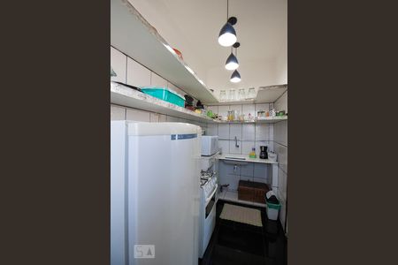 Cozinha de apartamento para alugar com 1 quarto, 40m² em Bela Vista, São Paulo