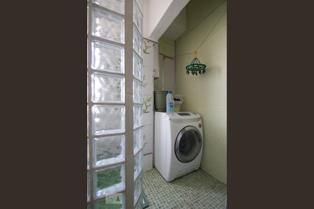 Banheiro de apartamento para alugar com 1 quarto, 40m² em Bela Vista, São Paulo