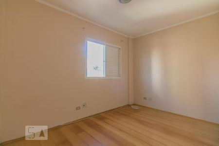 Quarto de apartamento para alugar com 3 quartos, 72m² em Vila Bastos, Santo André