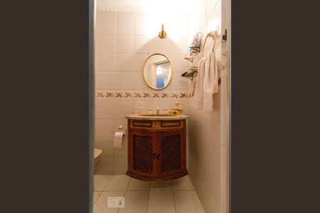 Apartamento para alugar com 55m², 2 quartos e 1 vagaBanheiro Social 