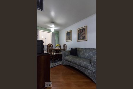 Sala  de apartamento para alugar com 2 quartos, 55m² em Vila Gomes Cardim, São Paulo