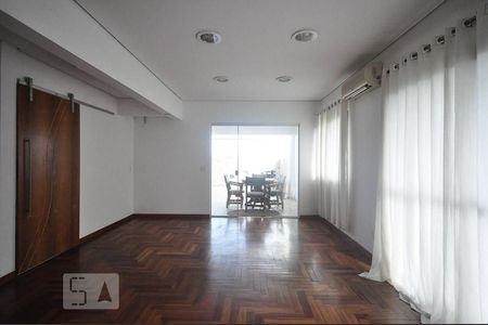 sala de apartamento à venda com 3 quartos, 206m² em Vila Suzana, São Paulo