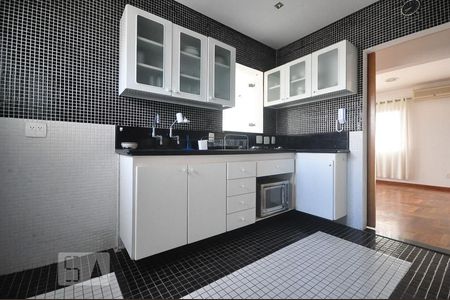 Apartamento à venda com 206m², 3 quartos e 4 vagascozinha