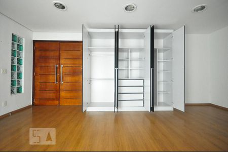 Apartamento à venda com 206m², 3 quartos e 4 vagasarmário da suíte 3